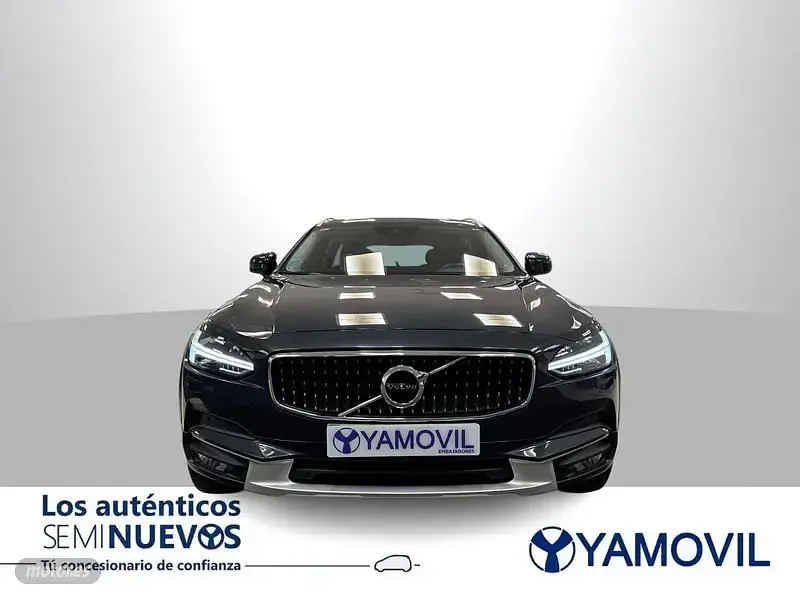 Usado Volvo V90 Pro 190 CV (139 kW) 2020 Gris Familiar