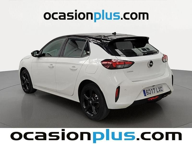Usado Opel Corsa GS Line 131 CV (96 kW) 2022 Blanco Utilitario