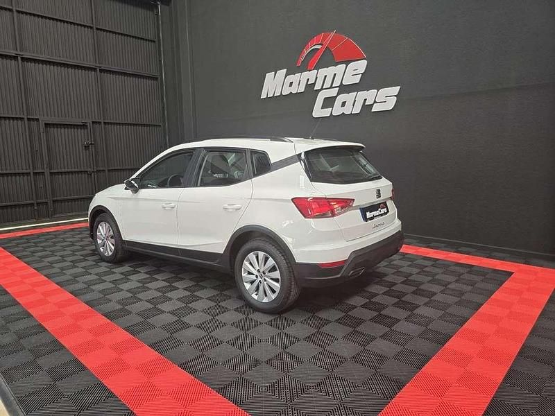 Usado Seat Arona Reference 95 CV (69 kW) 2021 Blanco SUV