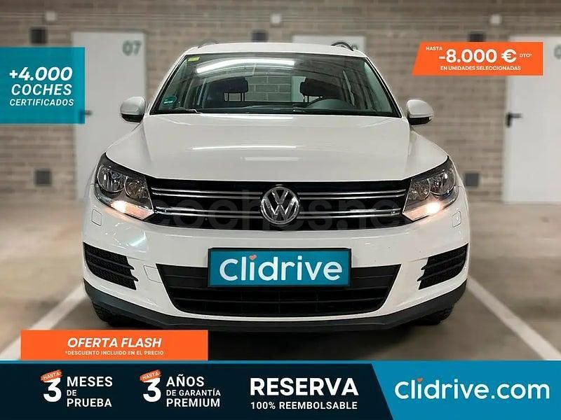 Usado VW Tiguan 110 HP (80 kW) 2015 Branco SUV