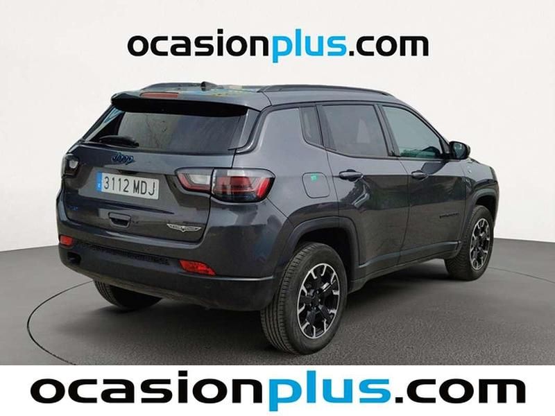Käytetty Jeep Compass Trailhawk 241 HP (177 kW) 2023 Valkoinen Katumaasturi