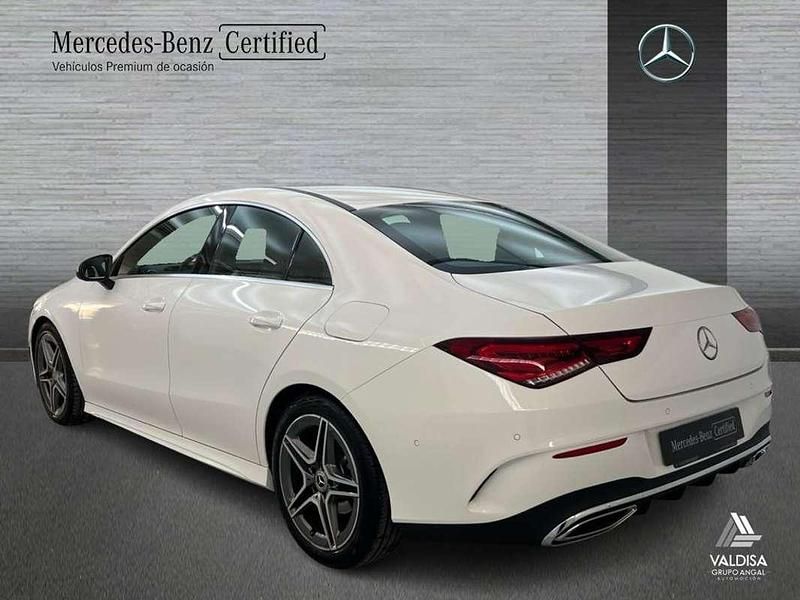 Usado Mercedes CLA180 AMG line 136 CV (100 kW) 2023 Berlina