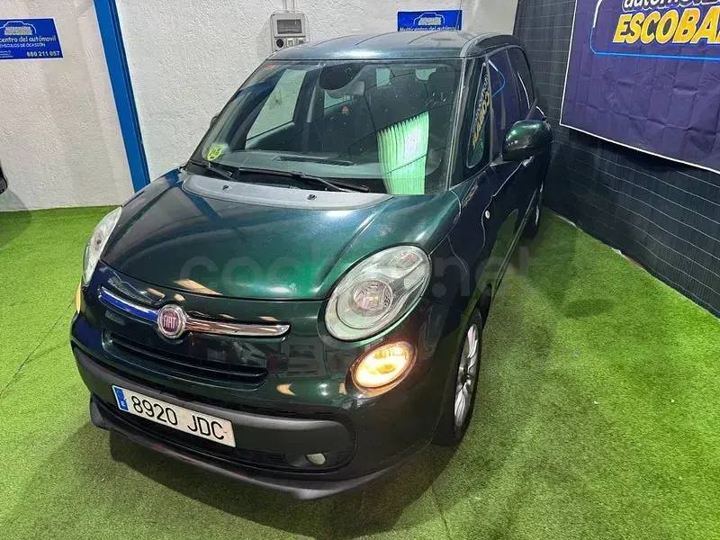 Usado Fiat 500L Lounge 105 CV (77 kW) 2015 Verde Monovolumen