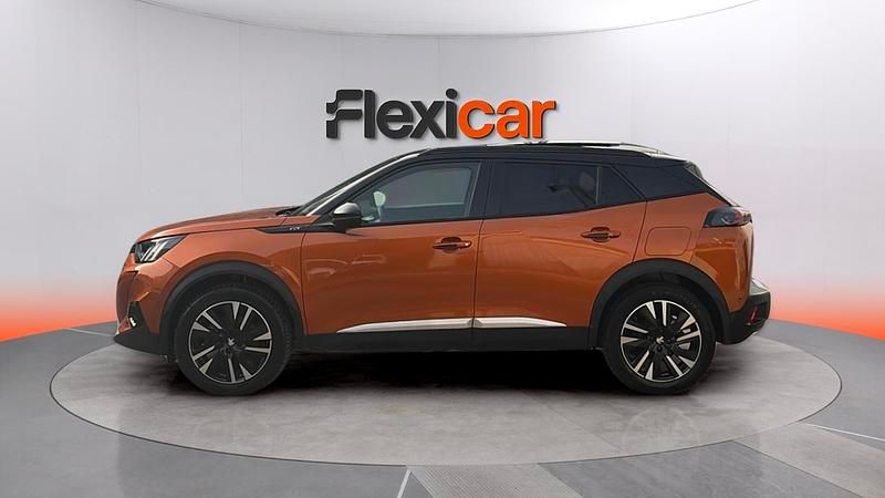 Usado Peugeot 2008 GT 156 CV (114 kW) 2020 Naranja SUV