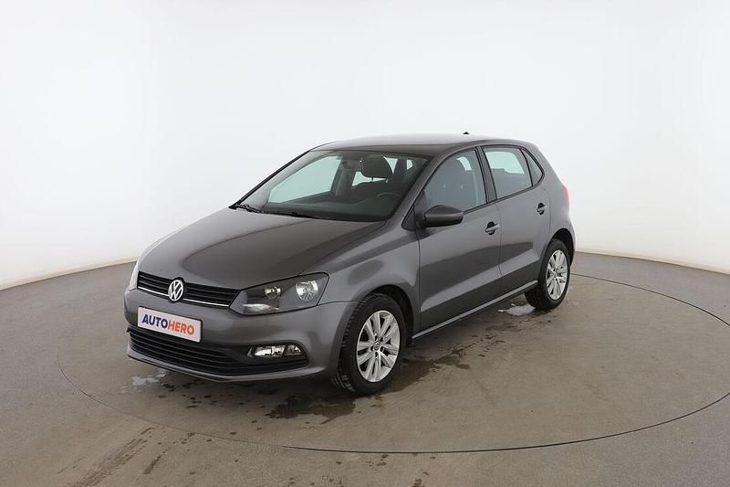 Gris Usado 2015 VW Polo Utilitario | 9399 € (Precio justo) - Imagen 1/3