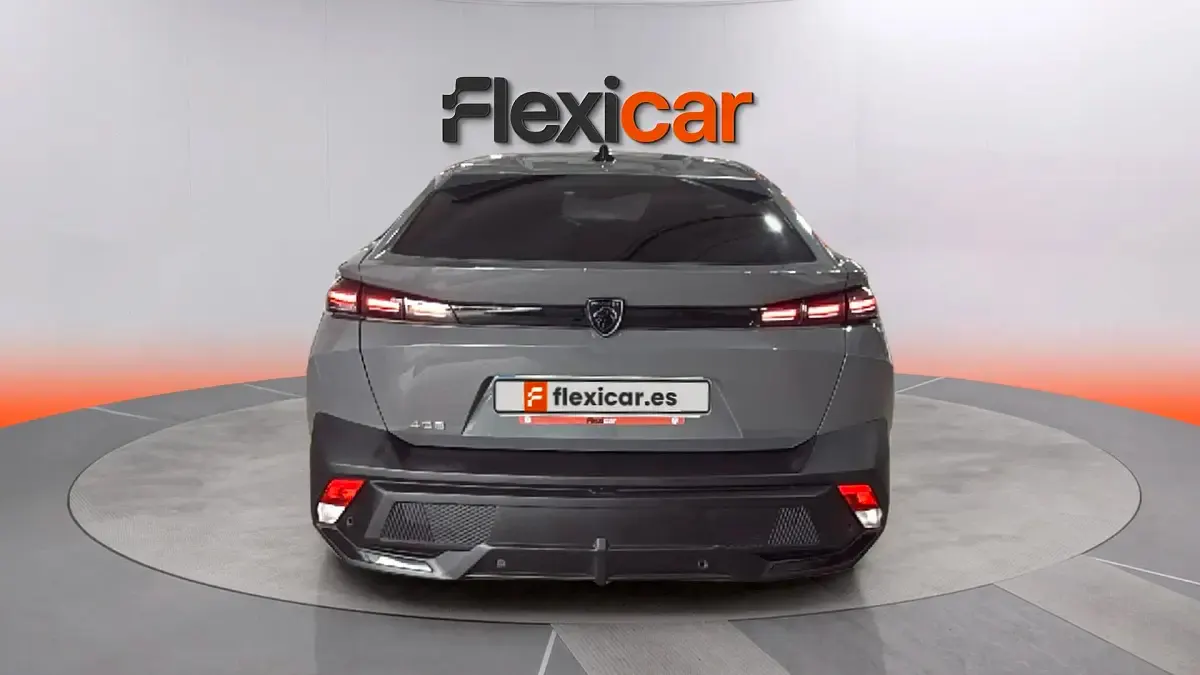 Usado Peugeot 408 Allure 145 CV (106 kW) 2025 Gris SUV