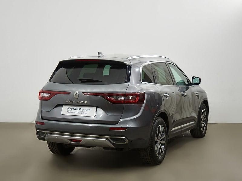 Usado Renault Koleos Zen 150 CV (110 kW) 2019 Gris / plata SUV