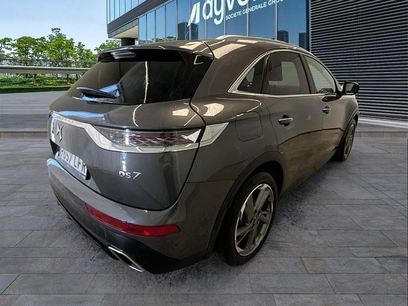 Usado DS Automobiles DS7 Crossback So Chic 300 CV (220 kW) 2020 Gris SUV