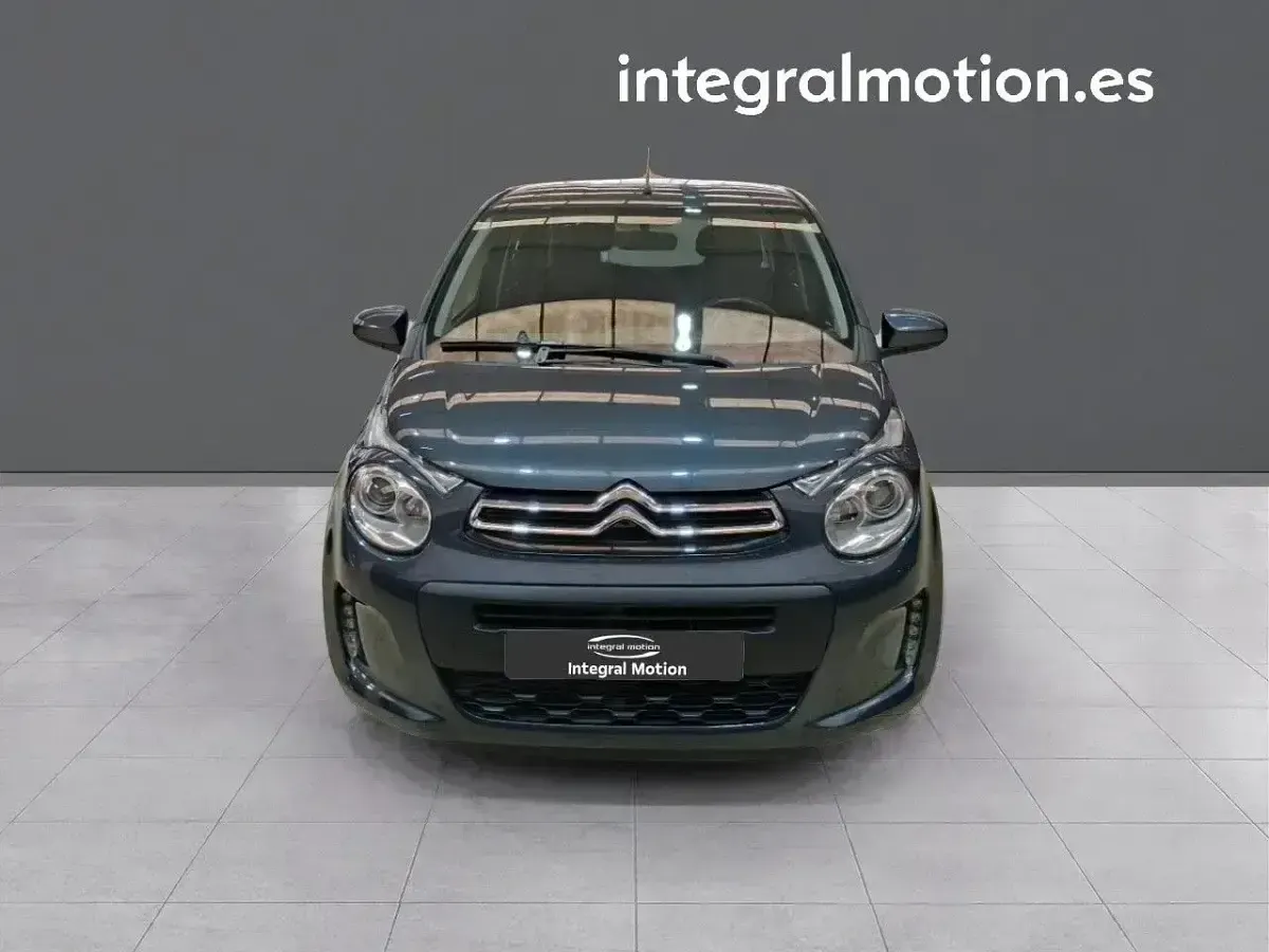Usado Citroën C1 72 CV (52 kW) 2021 Negro Utilitario