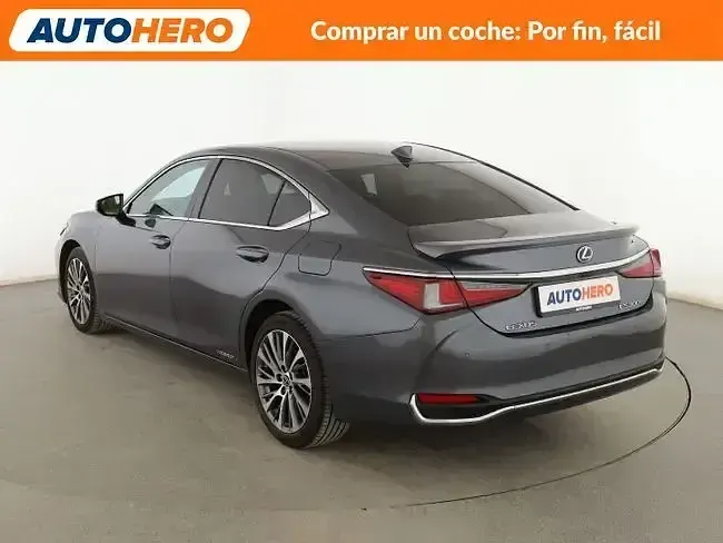 Usado Lexus ES300H Business Edition 218 CV (160 kW) 2019 Gris Berlina