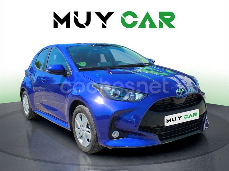 Blanco Usado 2024 Toyota Yaris Berlina | 18.490 € (Precio justo) - Imagen 1/4