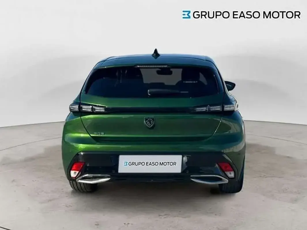 Usado Peugeot 308 Allure 131 CV (96 kW) 2024 Verde Utilitario