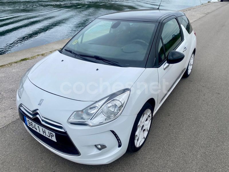 Blanco Usado 2012 Citroën DS3 Style Berlina | 8250 € (Precio justo) - Imagen 1/4