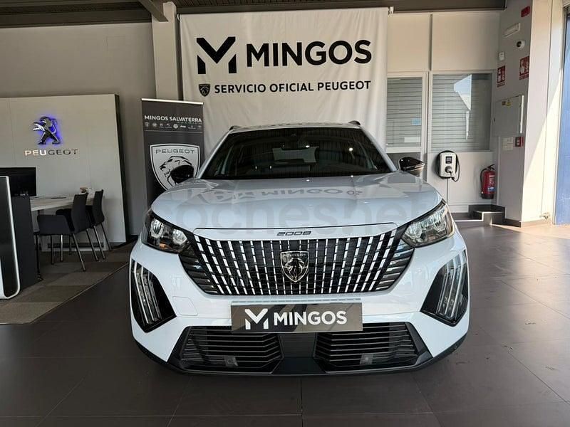 Usado Peugeot 2008 Allure 100 CV (73 kW) 2024 Blanco SUV
