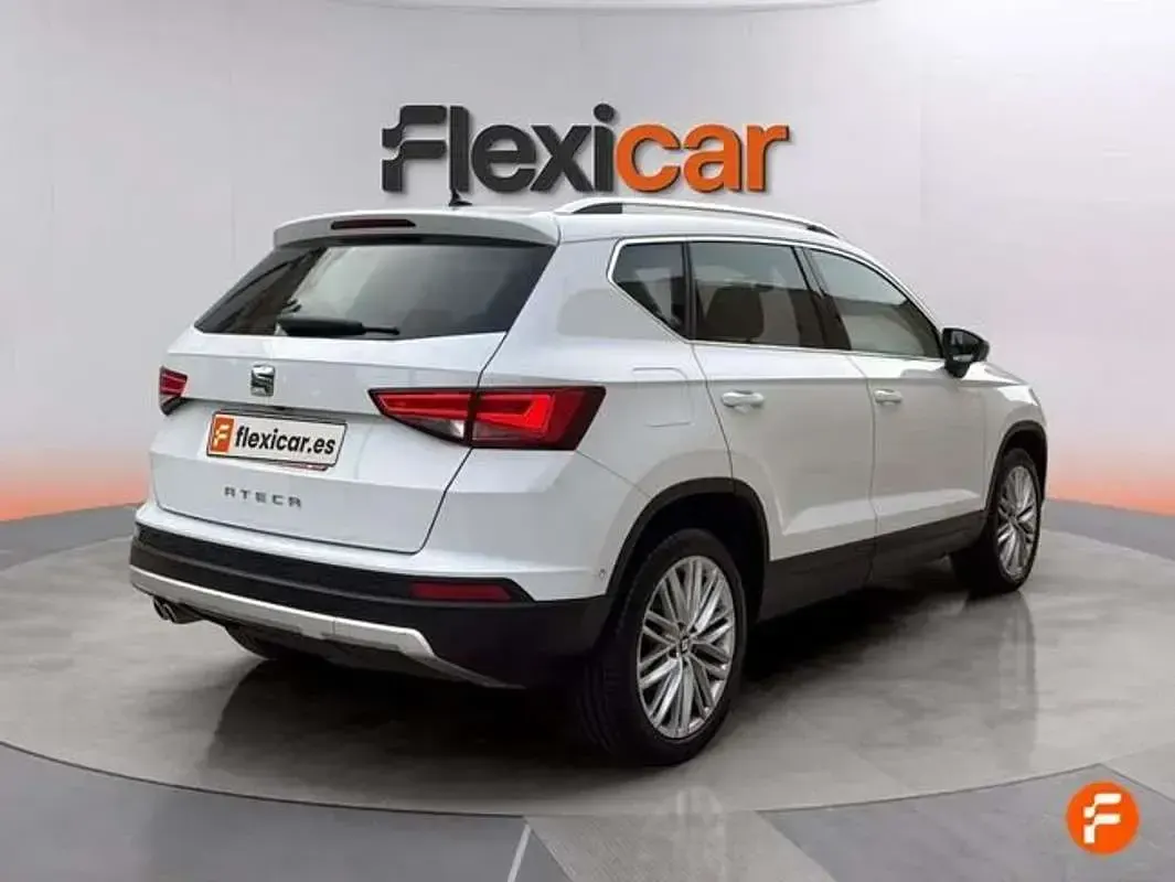 Usado Seat Ateca XCELLENCE 150 CV (110 kW) 2019 Blanco SUV
