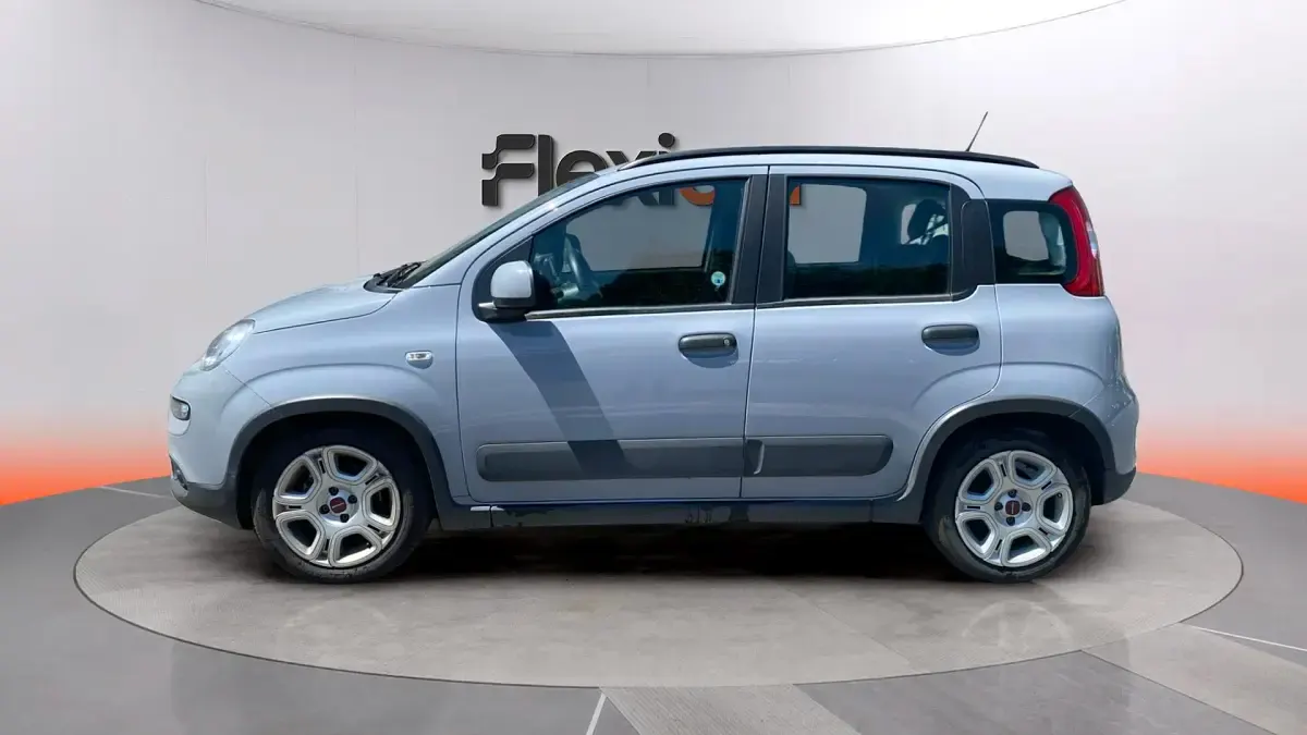 Usado Fiat Panda Cross Cross 71 CV (52 kW) 2023 Gris Utilitario