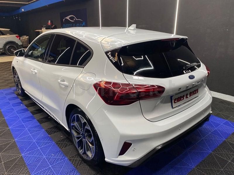 Usado Ford Focus ST-Line 125 CV (91 kW) 2024 Blanco Berlina