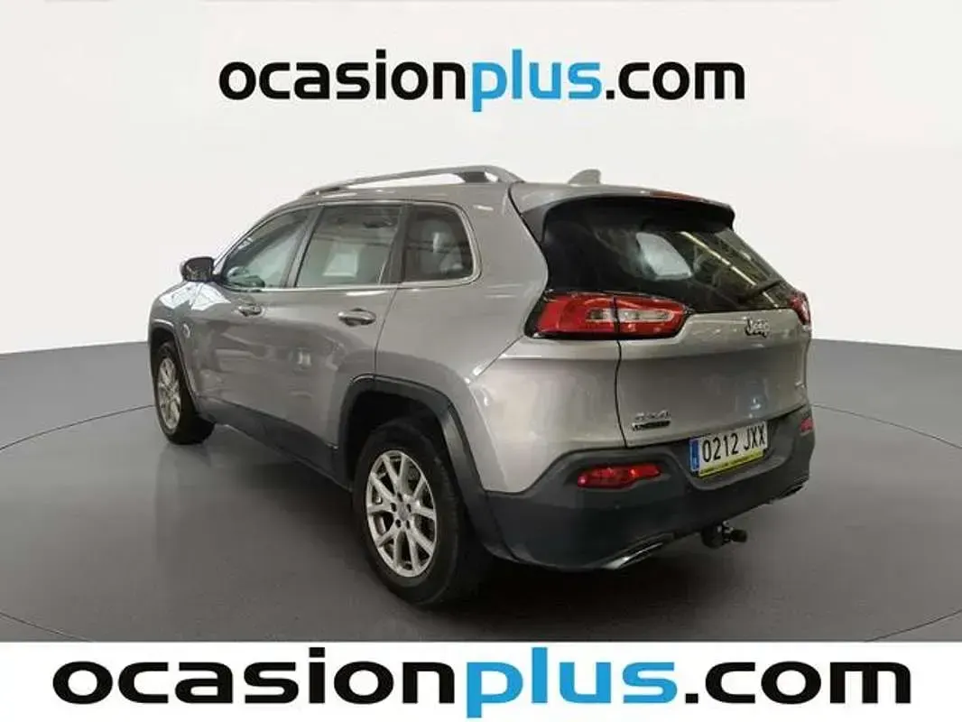 Usado Jeep Cherokee Longitude 185 CV (136 kW) 2017 Gris SUV