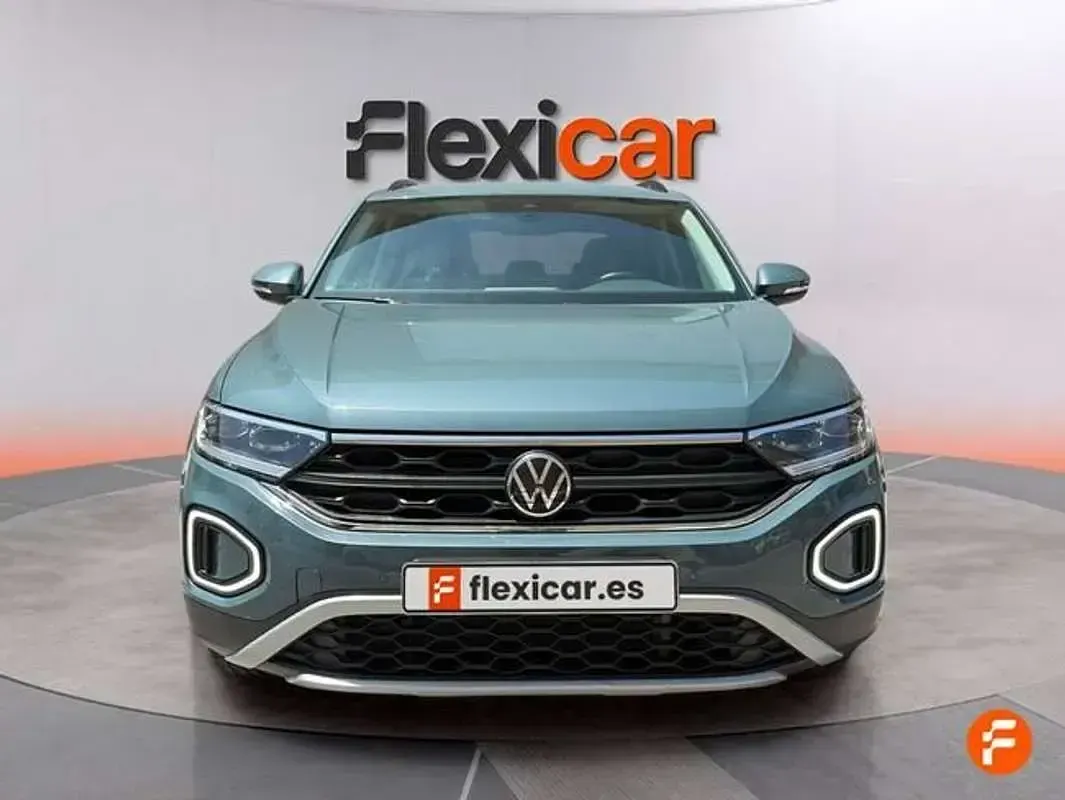 Usado VW T-Roc Life 150 CV (110 kW) 2024 Blanco SUV