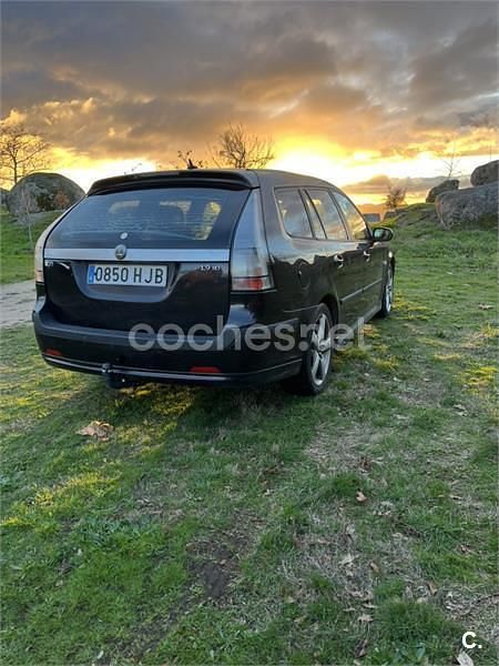 Usado Saab 9-3 Vector 150 CV (110 kW) 2005 Negro Utilitario