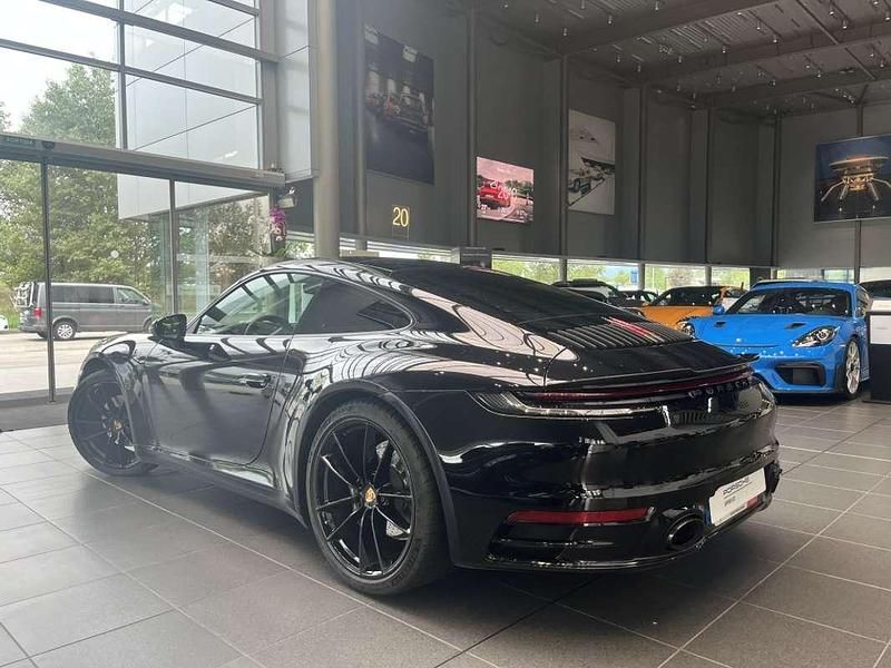 Usado Porsche 911 Carrera 385 CV (283 kW) 2020 Negro Coupe