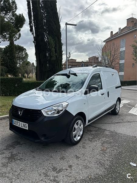 Usado Dacia Dokker Ambiance 98 HP (72 kW) 2019 Branco Monovolume