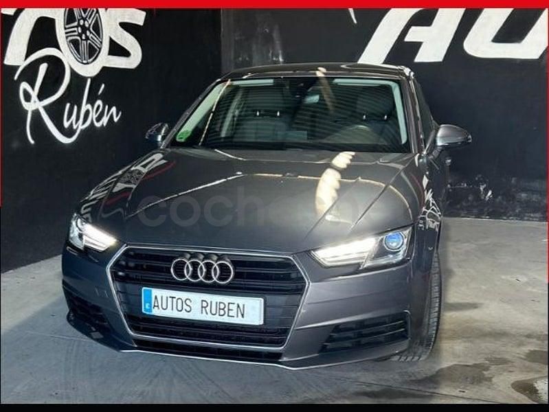 Usado Audi A4 Advanced 150 HP (110 kW) 2017 Cinzento Sedan