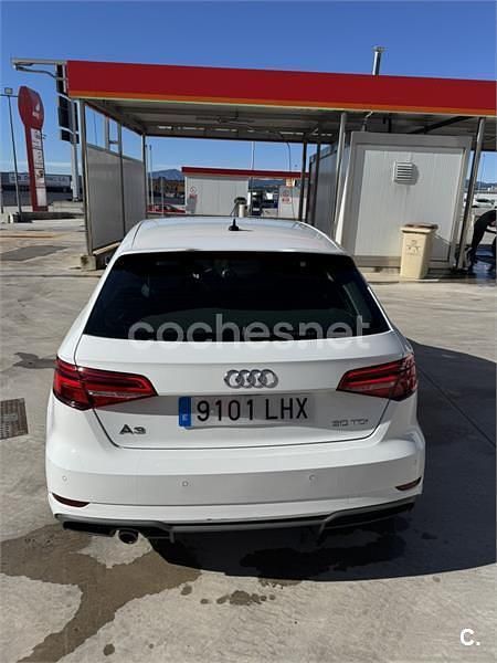 Usado Audi A3 S-Line 116 CV (85 kW) 2020 Blanco Berlina