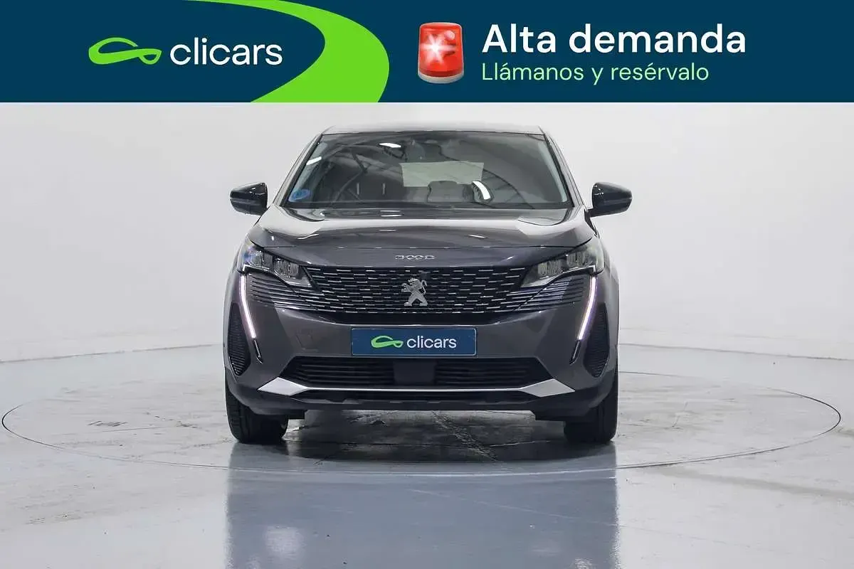 Usado Peugeot 3008 Allure 179 CV (131 kW) 2021 Gris SUV