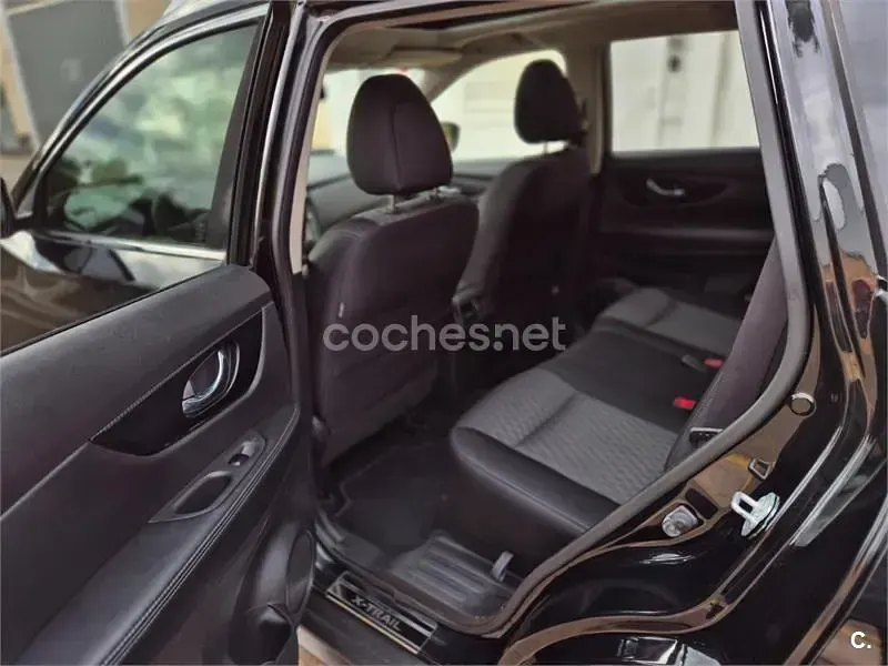 Usado Nissan X-Trail Tekna 177 CV (130 kW) 2017 Negro SUV
