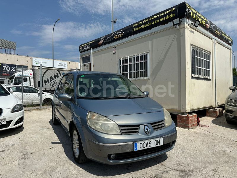 Gris / plata Usado 2005 Renault Scénic II Monovolumen | 1799 € (Buen precio) - Imagen 1/4