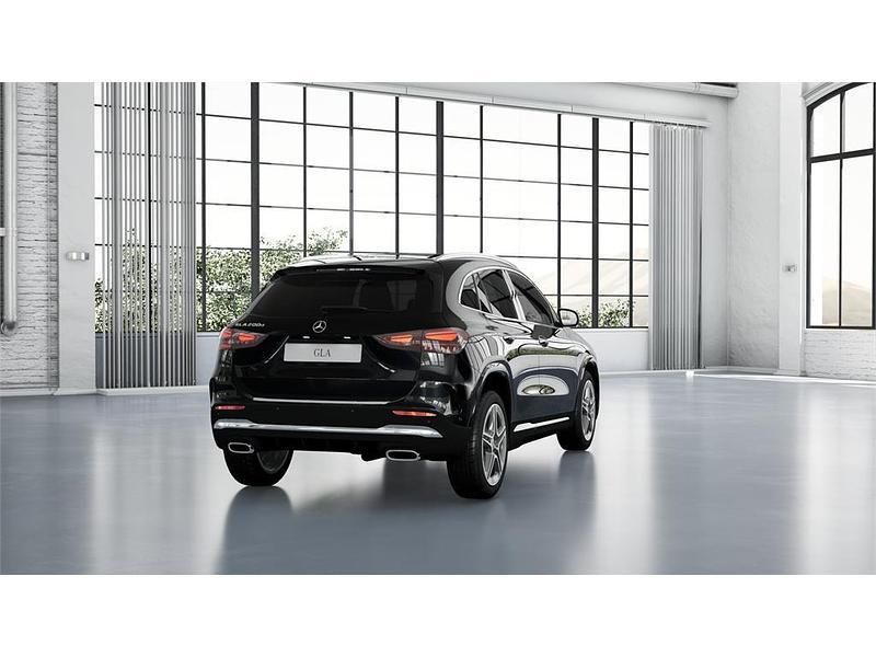 Nuevo Mercedes GLA200 150 CV (110 kW) 2025 Negro cosmos SUV
