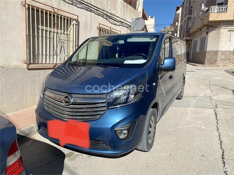 Usado Opel Vivaro 120 CV (88 kW) 2019 Azul Monovolumen