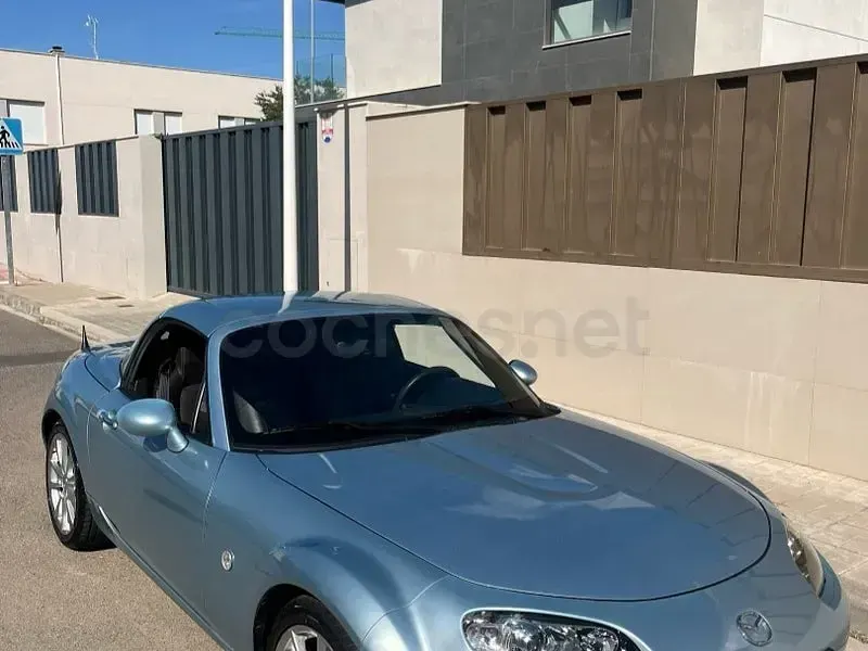 Usado Mazda MX5 Sportive 160 CV (117 kW) 2008 Azul Descapotable