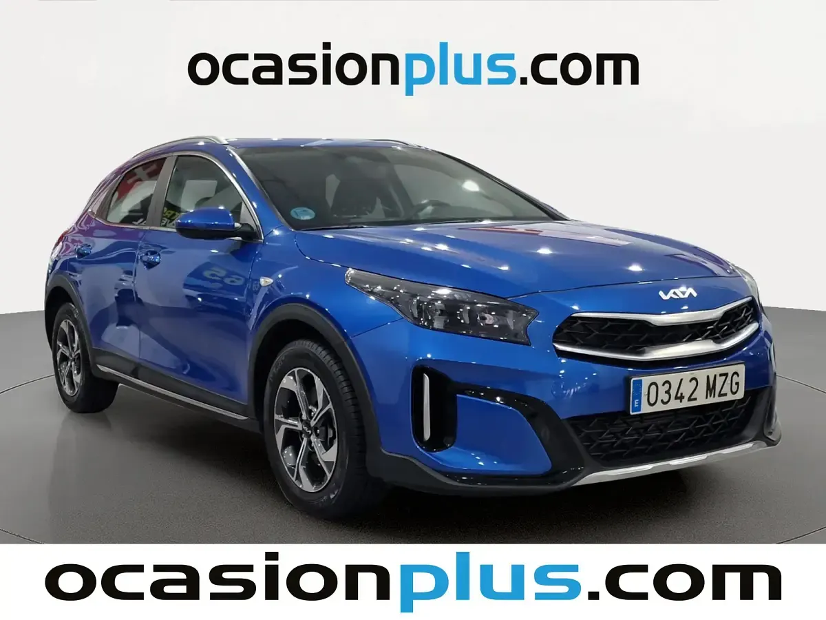Usado Kia XCeed 101 CV (74 kW) 2025 Azul SUV