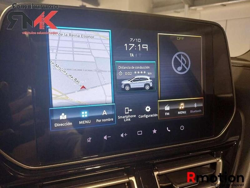 Usado Suzuki SX4 129 CV (94 kW) 2023 Gris SUV