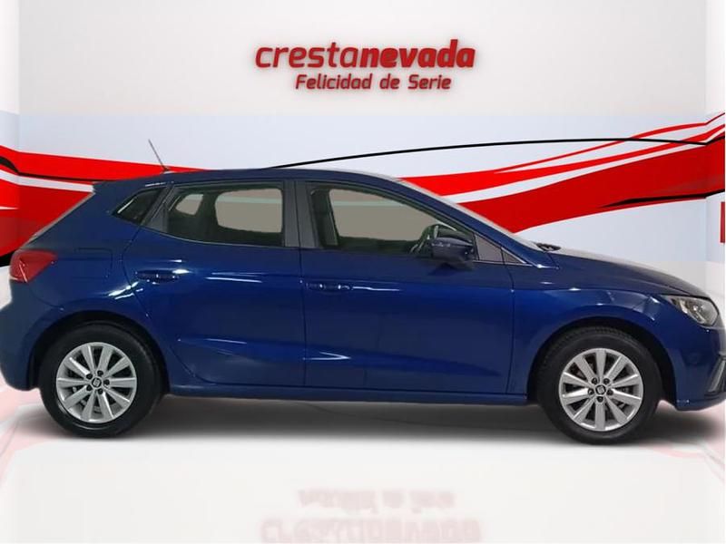 Usado Seat Ibiza Style 80 CV (58 kW) 2020 Azul Utilitario