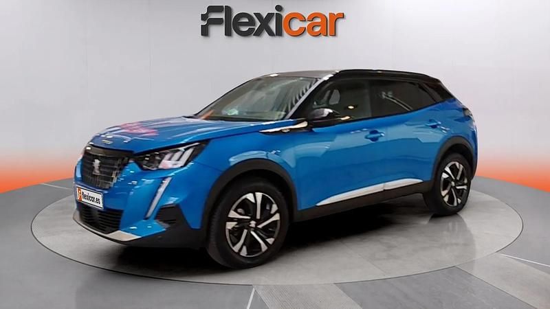Usado Peugeot 2008 GT 131 CV (96 kW) 2023 Azul SUV