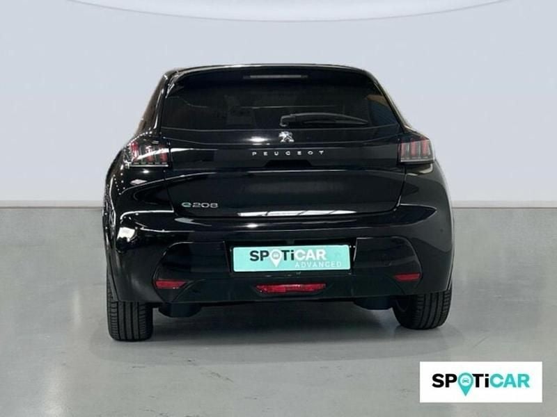 Usado Peugeot e-208 Allure 100 kW (136 CV) 2021 Utilitario