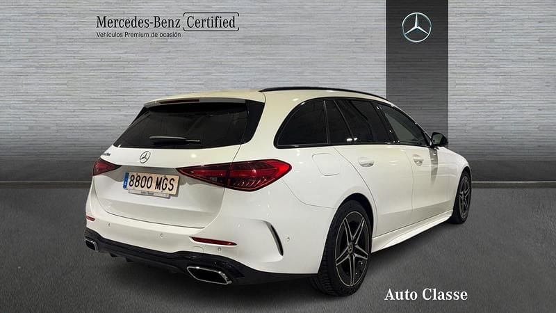 Usado Mercedes C220 AMG line 200 CV (147 kW) 2023 Blanco Familiar