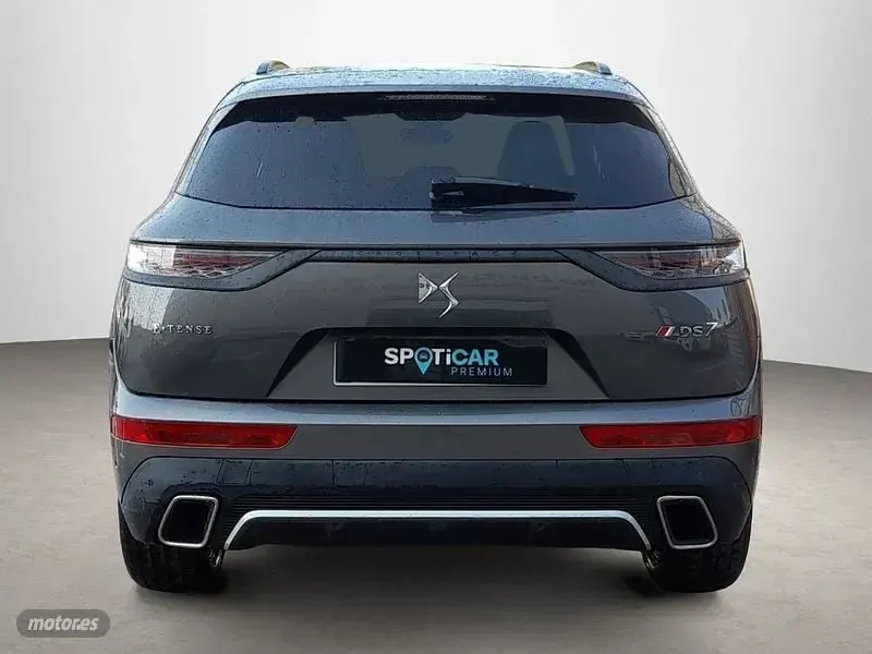 Usado DS Automobiles DS7 Crossback Performance 225 CV (165 kW) 2022 Gris SUV