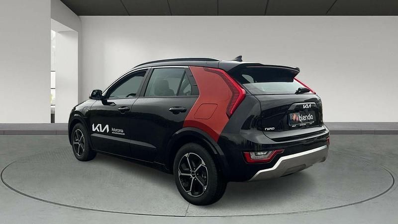 Usado Kia Niro 183 CV (134 kW) 2025 Negro SUV