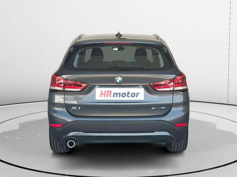 Usado BMW X1 Performance 137 CV (100 kW) 2021 Gris SUV