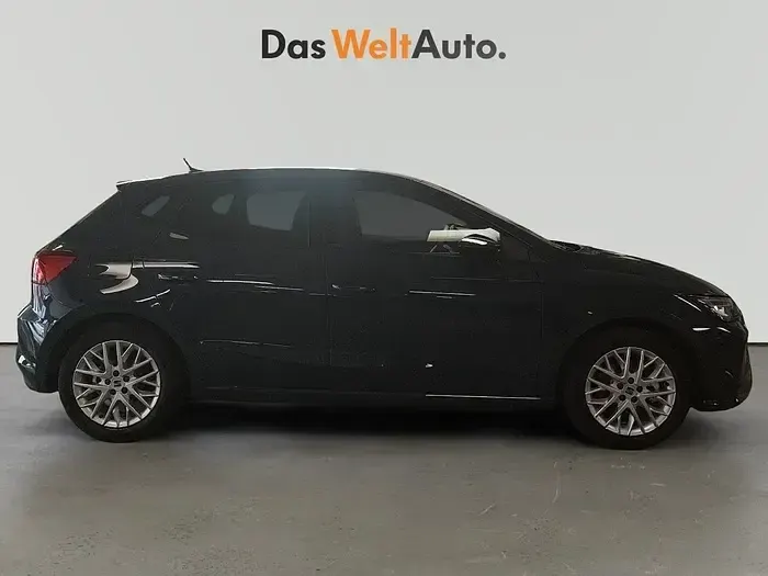 Usado Seat Ibiza FR 115 CV (84 kW) 2026 Azul Utilitario