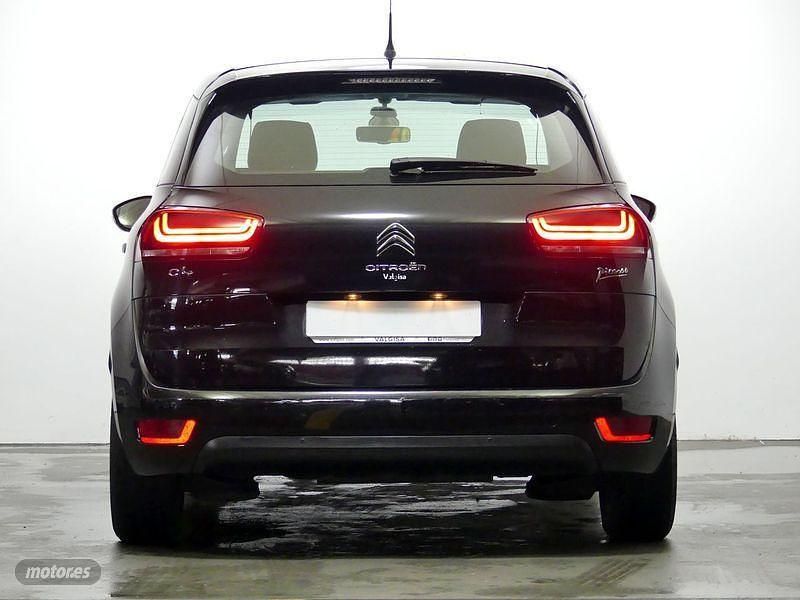 Usado Citroën C4 Picasso Live 130 CV (95 kW) 2017 Negro Monovolumen