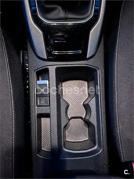 Usado VW T-Roc Advance 110 CV (80 kW) 2021 Blanco SUV
