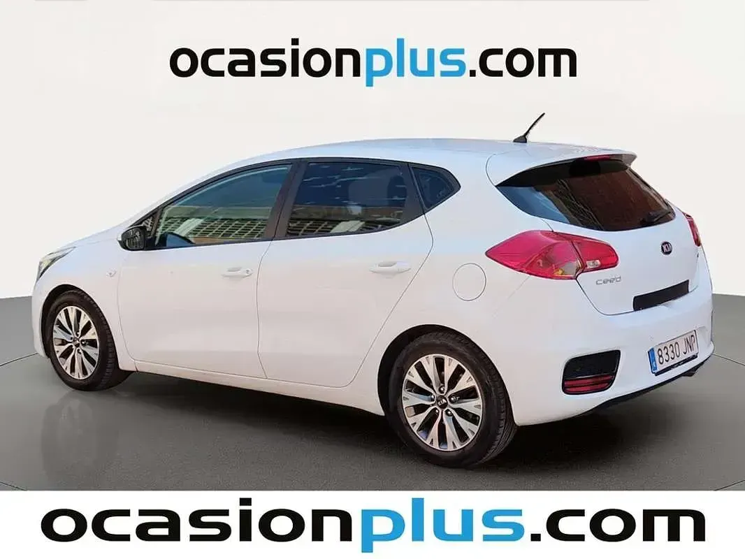 Usado Kia Ceed GT 90 CV (66 kW) 2016 Blanco Utilitario