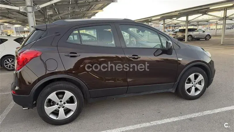 Usado Opel Mokka X Selective 140 CV (102 kW) 2016 Marrón SUV