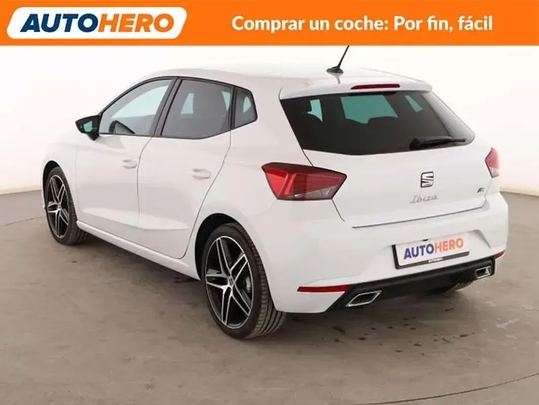 Usado Seat Ibiza FR 150 CV (110 kW) 2023 Blanco Utilitario