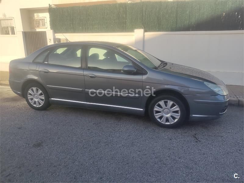 Usado Citroën C5 VTR Sport 138 CV (101 kW) 2004 Gris / plata Berlina
